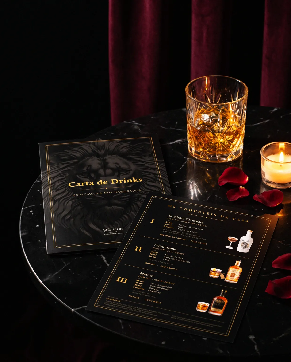 A Carta de Drinks impressa do Mr. Lion